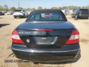 ✅ 2008 Mercedes-Benz CLK 350 • VIN: WDBTK56F88F246740 • Lot: 81247435. Wystawiony na Copart z przebiegiem 71 330 mil. Bezpłatny archiwum sprzedaży aukcyjnych z USA i szczegółowy raport historii pojazdu na DreamBid. Zdjęcie 6.