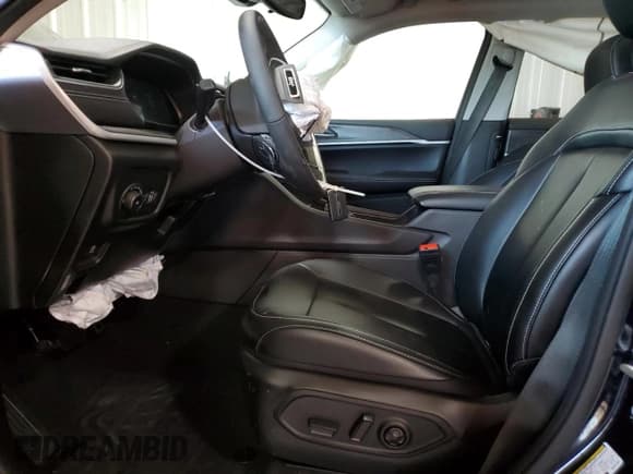 ✅ 2024 Jeep Grand Cherokee Limited • VIN: 1C4RJKBG9R8916703 • Lot: 89687525. Listed on Copart with 6,260 mi. Free auction sales archive from the USA and detailed vehicle history report at DreamBid. Image 7.