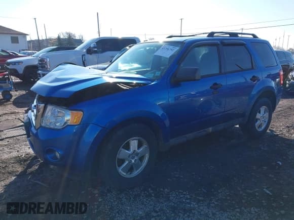 ✅ 2012 Ford Escape XLT • VIN: 1FMCU9DG4CKC61892 • Lot: 43756792. Wystawiony na IAAI z przebiegiem 145 847 mil. Bezpłatny archiwum sprzedaży aukcyjnych z USA i szczegółowy raport historii pojazdu na DreamBid. Zdjęcie 17.