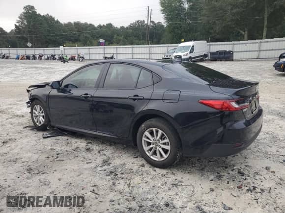 2025 Toyota Camry LE with VIN 4T1DAACK6SU196115, listed as a Copart auction lot 81836425 with 5,440 mi miles and Salvage title. Bid and sale history available at DreamBid. Image 2.