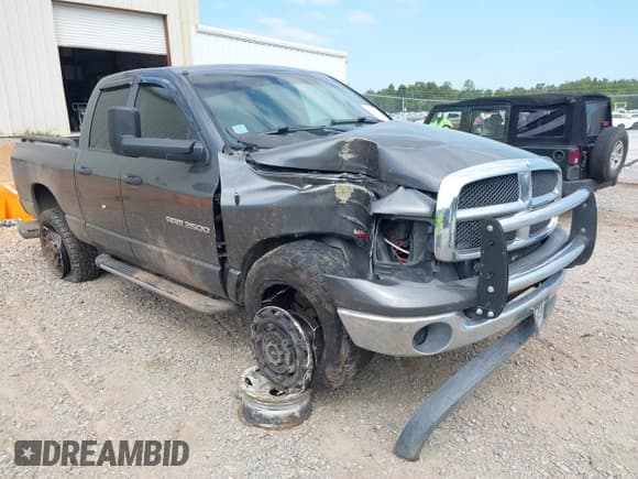 ✅ 2003 Dodge 2500 ST • VIN: 3D7KU28C13G817698 • Lot: 43191073. Listed on IAAI with 154,717 mi. Free auction sales archive from the USA and detailed vehicle history report at DreamBid. Image 1.