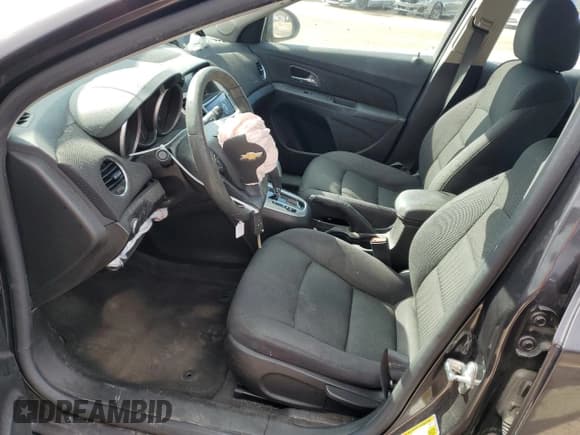 ✅ 2015 Chevrolet Cruze LT • VIN: 1G1PC5SB7F7229673 • Lot: 73209892. Listed on Copart with 77,233 mi. Free auction sales archive from the USA and detailed vehicle history report at DreamBid. Image 7.