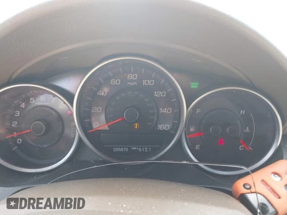 ✅ 2010 Acura RL Technology • VIN: JH4KB2F65AC002772 • Lot: 39307769. Wystawiony na IAAI z przebiegiem 205 870 mil. Bezpłatny archiwum sprzedaży aukcyjnych z USA i szczegółowy raport historii pojazdu na DreamBid. Zdjęcie 7.