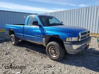 ✅ 2001 Dodge 1500 • VIN: 1B7HF16Y01S131259 • Лот: 75823544. Опубликован ранее на Copart с пробегом 80 510 миль. Бесплатный доступ к архиву аукционных продаж из США и подробный отчёт об истории автомобиля на DreamBid. Изображение 4.