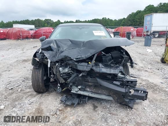 ✅ 2024 Nissan Sentra S • VIN: 3N1AB8BV3RY323230 • Lot: 42954038. Listed on IAAI with 13,643 mi. Free auction sales archive from the USA and detailed vehicle history report at DreamBid. Image 13.