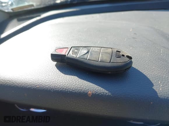 ✅ 2018 Ram 2500 Big Horn • VIN: 3C6UR5DLXJG193545 • Lot: 41673819. Listed on IAAI with 90,301 mi. Free auction sales archive from the USA and detailed vehicle history report at DreamBid. Image 11.