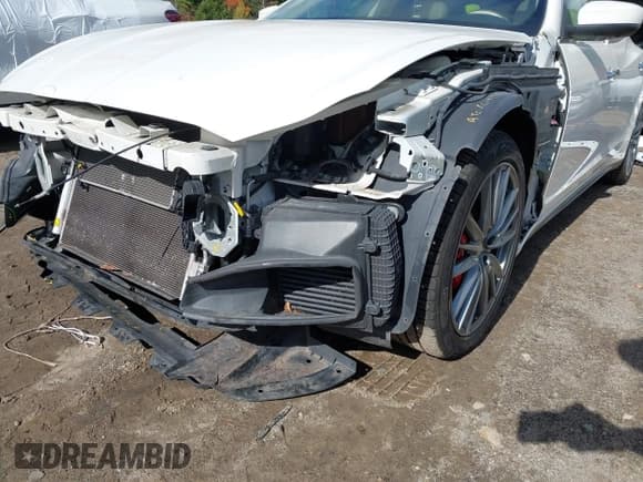 ✅ 2019 Maserati Quattroporte S Q4 • VIN: ZAM56YRA5K1308577 • Lot: 43483483. Listed on IAAI with 71,729 mi. Free auction sales archive from the USA and detailed vehicle history report at DreamBid. Image 19.