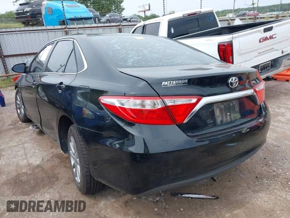 2015 Toyota Camry LE with VIN 4T4BF1FK7FR512959, listed as a IAAI auction lot 43133789 with 109,782 mi miles and . Bid and sale history available at DreamBid. Image 3.