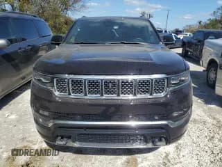 ✅ 2023 Jeep Grand Wagoneer Series III • VIN: 1C4SJSGP3PS526917 • Lot: 73930864. Wystawiony na Copart z przebiegiem Nie podano. Bezpłatny archiwum sprzedaży aukcyjnych z USA i szczegółowy raport historii pojazdu na DreamBid. Zdjęcie 5.