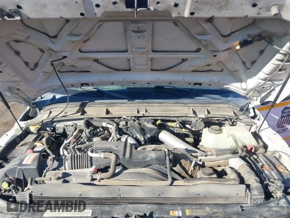 ✅ 2014 Ford F-350 • VIN: 1FT7X3BT7EEB43850 • Lot: 43303583. Wystawiony na IAAI z przebiegiem 278 111 mil. Bezpłatny archiwum sprzedaży aukcyjnych z USA i szczegółowy raport historii pojazdu na DreamBid. Zdjęcie 10.