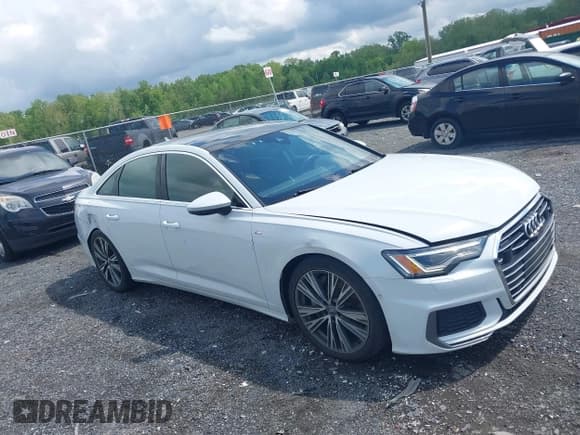 ✅ 2019 Audi A6 Premium Plus • VIN: WAUL2AF21KN026776 • Lot: 42173167. Wystawiony na IAAI z przebiegiem 62 973 mil. Bezpłatny archiwum sprzedaży aukcyjnych z USA i szczegółowy raport historii pojazdu na DreamBid. Zdjęcie 13.