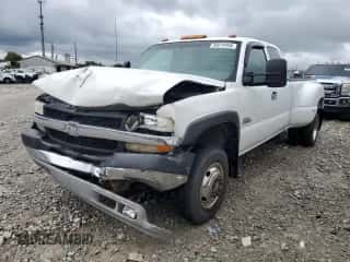 2001 Chevrolet Silverado 3500 с VIN 1GCJK39161F125028, выставлен на аукционе Copart как лот 58018495 с пробегом 164 770 миль миль и Списание • Salvage title. История ставок и продаж доступна на DreamBid. Изображение 1.