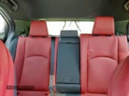 ✅ 2022 Lexus UX 250h F Sport • VIN: JTHR9JBH1N2057419 • Лот: 61190715. Опубликован ранее на Copart с пробегом 60 401 миль. Бесплатный доступ к архиву аукционных продаж из США и подробный отчёт об истории автомобиля на DreamBid. Изображение 12.