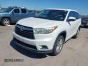 ✅ 2015 Toyota Highlander LE Plus • VIN: 5TDZKRFH9FS099524 • Lot: 41754846. Wystawiony na IAAI z przebiegiem 164 295 mil. Bezpłatny archiwum sprzedaży aukcyjnych z USA i szczegółowy raport historii pojazdu na DreamBid. Zdjęcie 17.