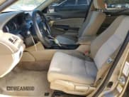 ✅ 2010 Honda Accord LX • VIN: 1HGCP2F3XAA012868 • Лот: 90932255. Опубликован ранее на Copart с пробегом 159 803 миль. Бесплатный доступ к архиву аукционных продаж из США и подробный отчёт об истории автомобиля на DreamBid. Изображение 7.