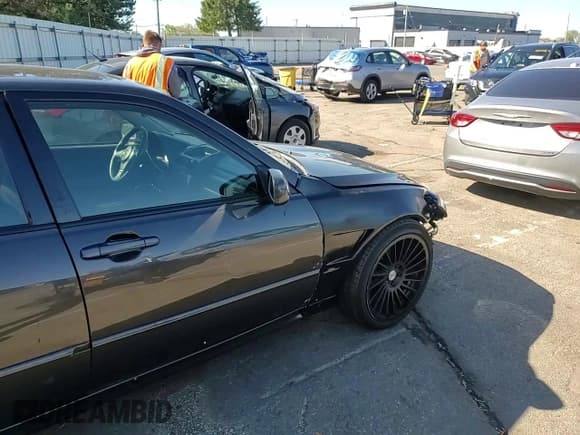 ✅ 2002 Lexus IS 300/350 • VIN: JTHBD192520048800 • Лот: 74569344. Опубликован ранее на Copart с пробегом 141 832 миль. Бесплатный доступ к архиву аукционных продаж из США и подробный отчёт об истории автомобиля на DreamBid. Изображение 11.