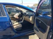 ✅ 2013 Hyundai Elantra • VIN: KMHD35LE4DU105308 • Lot: 43498496. Listed on IAAI with Not provided. Free auction sales archive from the USA and detailed vehicle history report at DreamBid. Image 5.