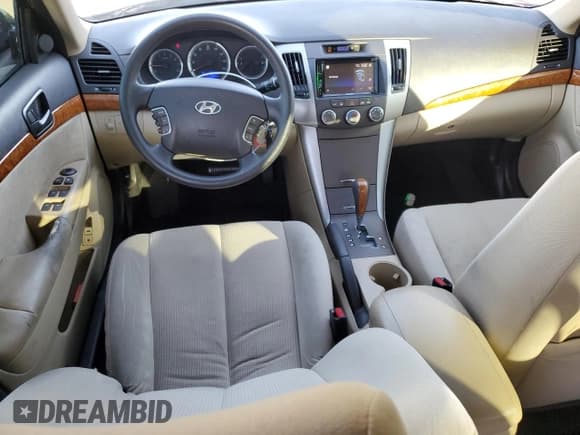 ✅ 2009 Hyundai Sonata GLS • VIN: 5NPET46C29H534235 • Лот: 77191954. Опубликован ранее на Copart с пробегом 104 997 миль. Бесплатный доступ к архиву аукционных продаж из США и подробный отчёт об истории автомобиля на DreamBid. Изображение 8.