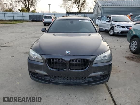 ✅ 2011 BMW 7 Series 750Li • VIN: WBAKB8C51BCY66264 • Lot: 85604624. Listed on Copart with 94,563 mi. Free auction sales archive from the USA and detailed vehicle history report at DreamBid. Image 5.