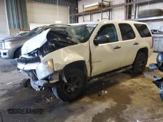 2009 Chevrolet Tahoe Commercial с VIN 1GNFK13059R235287, выставлен на аукционе Copart как лот 46095865 с пробегом 249 821 миль миль и Списание • Salvage title. История ставок и продаж доступна на DreamBid. Изображение 1.