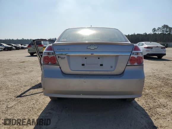 ✅ 2010 Chevrolet Aveo 1LT • VIN: KL1TD5DE6AB073925 • Lot: 46293655. Wystawiony na Copart z przebiegiem Nie podano. Bezpłatny archiwum sprzedaży aukcyjnych z USA i szczegółowy raport historii pojazdu na DreamBid. Zdjęcie 6.