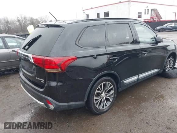 2016 Mitsubishi Outlander SE with VIN JA4AD3A30GZ036130, listed as a IAAI auction lot 41085212 with 60,322 mi miles and . Bid and sale history available at DreamBid. Image 4.