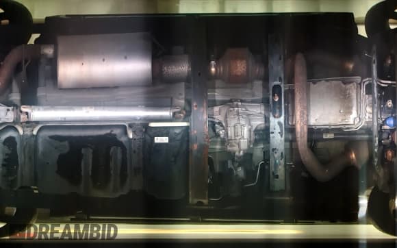 ✅ 2019 Cadillac Escalade Luxury • VIN: 1GYS4BKJ8KR204469 • Lot: 81630925. Wystawiony na Copart z przebiegiem 77 015 mil. Bezpłatny archiwum sprzedaży aukcyjnych z USA i szczegółowy raport historii pojazdu na DreamBid. Zdjęcie 14.