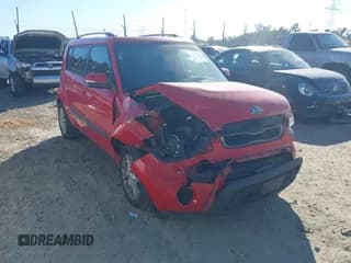 ✅ 2013 Kia Soul + • VIN: KNDJT2A67D7504276 • Лот: 43501408. Опубликован ранее на IAAI с пробегом 271 702 миль. Бесплатный доступ к архиву аукционных продаж из США и подробный отчёт об истории автомобиля на DreamBid. Изображение 1.