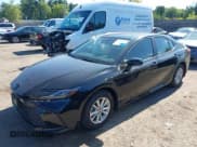 ✅ 2025 Toyota Camry LE • VIN: 4T1DBADK9SU502557 • Лот: 42772357. Опубликован ранее на IAAI с пробегом 24 596 миль. Бесплатный доступ к архиву аукционных продаж из США и подробный отчёт об истории автомобиля на DreamBid. Изображение 17.
