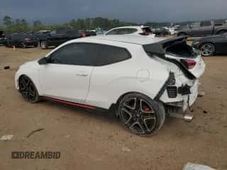 ✅ 2021 Hyundai Veloster • VIN: KMHT36AH9MU011200 • Lot: 50986355. Wystawiony na Copart z przebiegiem 44 477 mil mil. Skorzystaj z bezpłatnego archiwum sprzedaży aukcyjnych z USA i zobacz szczegółowy raport historii pojazdu na DreamBid. Zdjęcie 2.