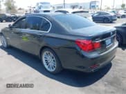 ✅ 2013 BMW 7 Series 750Li xDrive • VIN: WBAYF8C57DD140615 • Lot: 42688224. Wystawiony na IAAI z przebiegiem 150 496 mil. Bezpłatny archiwum sprzedaży aukcyjnych z USA i szczegółowy raport historii pojazdu na DreamBid. Zdjęcie 3.