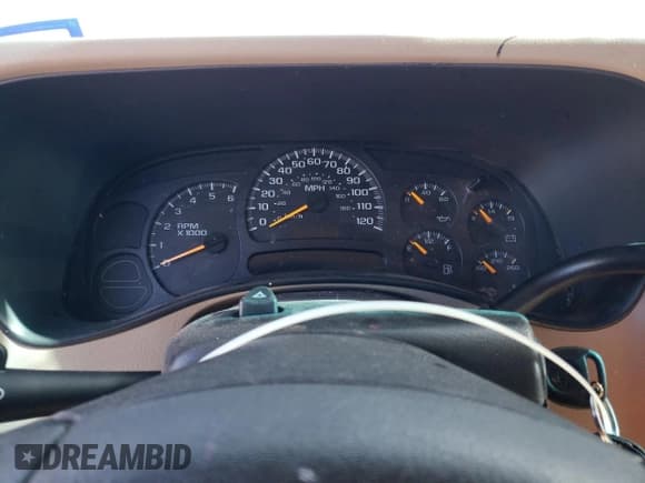 ✅ 2005 Chevrolet Suburban LS • VIN: 3GNEC16Z55G197931 • Лот: 84143404. Опубликован ранее на Copart с пробегом Не указан. Бесплатный доступ к архиву аукционных продаж из США и подробный отчёт об истории автомобиля на DreamBid. Изображение 9.