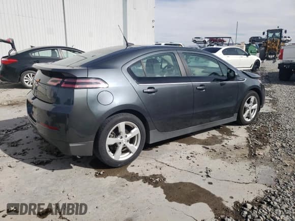 ✅ 2013 Chevrolet Volt • VIN: 1G1RE6E44DU118244 • Lot: 75639984. Wystawiony na Copart z przebiegiem 145 580 mil. Bezpłatny archiwum sprzedaży aukcyjnych z USA i szczegółowy raport historii pojazdu na DreamBid. Zdjęcie 3.