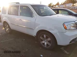 ✅ 2015 Honda Pilot Touring • VIN: 5FNYF4H97FB072870 • Lot: 43771435. Wystawiony na IAAI z przebiegiem 300 246 mil. Bezpłatny archiwum sprzedaży aukcyjnych z USA i szczegółowy raport historii pojazdu na DreamBid. Zdjęcie 6.