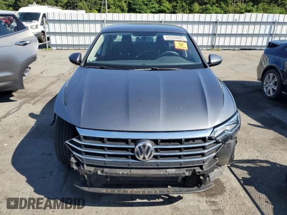 ✅ 2019 Volkswagen Jetta S • VIN: 3VWN57BU6KM007127 • Lot: 69224045. Listed on Copart with 111,555 mi. Free auction sales archive from the USA and detailed vehicle history report at DreamBid. Image 5.