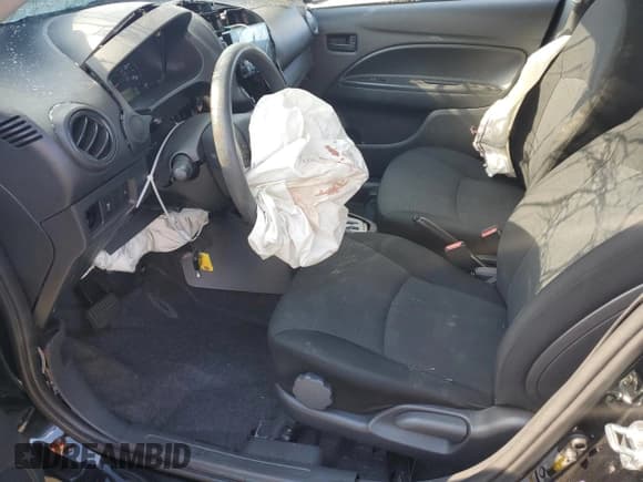 ✅ 2024 Mitsubishi Mirage ES • VIN: ML32FUFJ7RHF16424 • Lot: 85919875. Wystawiony na Copart z przebiegiem Nie podano. Bezpłatny archiwum sprzedaży aukcyjnych z USA i szczegółowy raport historii pojazdu na DreamBid. Zdjęcie 7.