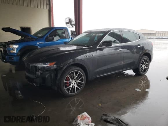 ✅ 2017 Maserati Levante S • VIN: ZN661YUL5HX210315 • Лот: 73402922. Опубликован ранее на Copart с пробегом 44 637 миль. Бесплатный доступ к архиву аукционных продаж из США и подробный отчёт об истории автомобиля на DreamBid. Изображение 1.