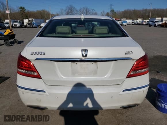 ✅ 2012 Hyundai Equus Ultimate • VIN: KMHGH4JH2CU044917 • Lot: 52520365. Listed on Copart with 125,312 mi. Free auction sales archive from the USA and detailed vehicle history report at DreamBid. Image 6.