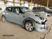 ✅ 2020 MINI Hardtop 4 Door Cooper • VIN: WMWXU7C0XL2M39249 • Lot: 90945975. Wystawiony na Copart z przebiegiem 88 215 mil. Bezpłatny archiwum sprzedaży aukcyjnych z USA i szczegółowy raport historii pojazdu na DreamBid. Zdjęcie 4.