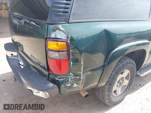 ✅ 2004 Chevrolet Suburban LS • VIN: 3GNEC16Z64G275762 • Лот: 42606394. Опубликован ранее на IAAI с пробегом 150 111 миль. Бесплатный доступ к архиву аукционных продаж из США и подробный отчёт об истории автомобиля на DreamBid. Изображение 6.