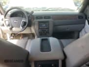 ✅ 2008 GMC Sierra 2500HD Work Truck • VIN: 1GTHK23608F126361 • Lot: 65360145. Wystawiony na Copart z przebiegiem 200 233 mil. Bezpłatny archiwum sprzedaży aukcyjnych z USA i szczegółowy raport historii pojazdu na DreamBid. Zdjęcie 8.