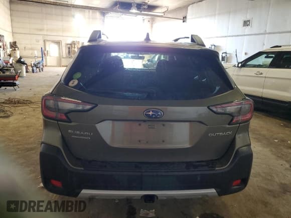 ✅ 2024 Subaru Outback Premium • VIN: 4S4BTAFC7R3238605 • Lot: 92654555. Wystawiony na Copart z przebiegiem 39 389 mil. Bezpłatny archiwum sprzedaży aukcyjnych z USA i szczegółowy raport historii pojazdu na DreamBid. Zdjęcie 6.