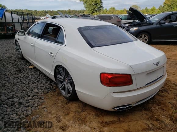 ✅ 2016 Bentley Flying Spur V8 • VIN: SCBET9ZA3G8057224 • Lot: 49170214. Listed on Copart with Not provided. Free auction sales archive from the USA and detailed vehicle history report at DreamBid. Image 3.
