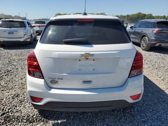 ✅ 2022 Chevrolet Trax LS • VIN: KL7CJNSM0NB550430 • Lot: 82180955. Listed on Copart with 62,479 mi. Free auction sales archive from the USA and detailed vehicle history report at DreamBid. Image 6.