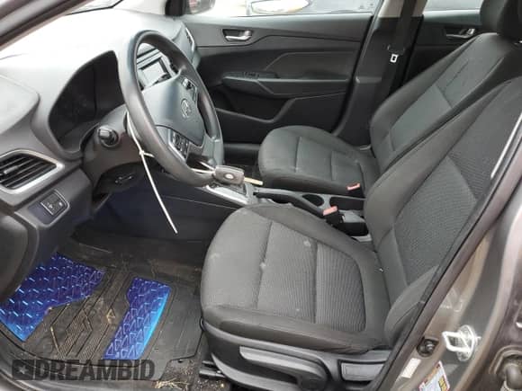 2021 Hyundai Accent SE with VIN 3KPC24A6XME145772, listed as a Copart auction lot 71815643 with 44,507 mi miles and . Bid and sale history available at DreamBid. Image 7.