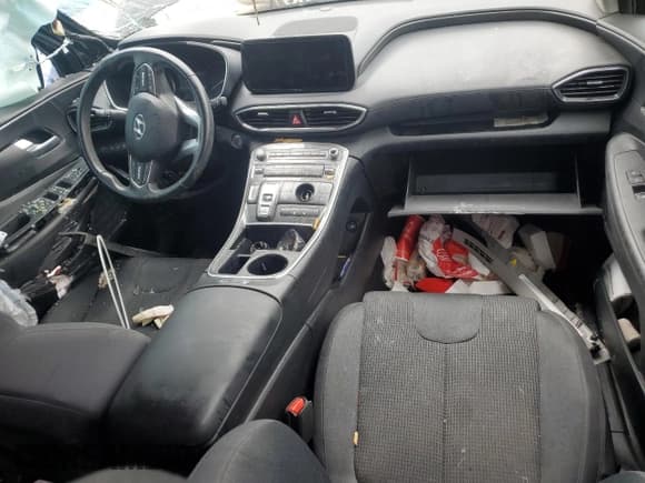 ✅ 2023 Hyundai Santa Fe SEL • VIN: 5NMS24AJXPH505586 • Lot: 71057385. Wystawiony na Copart z przebiegiem 84 478 mil. Bezpłatny archiwum sprzedaży aukcyjnych z USA i szczegółowy raport historii pojazdu na DreamBid. Zdjęcie 8.