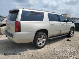 ✅ 2017 Chevrolet Suburban LT • VIN: 1GNSCHKC0HR194050 • Lot: 64274754. Wystawiony na Copart z przebiegiem 184 371 mil. Bezpłatny archiwum sprzedaży aukcyjnych z USA i szczegółowy raport historii pojazdu na DreamBid. Zdjęcie 3.