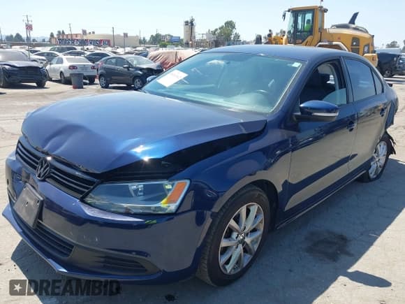 ✅ 2012 Volkswagen Jetta SE • VIN: 3VWDP7AJ1CM396810 • Lot: 40263162. Listed on IAAI with 120,790 mi. Free auction sales archive from the USA and detailed vehicle history report at DreamBid. Image 2.