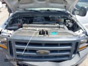 ✅ 2006 Ford F-350 • VIN: 1FDSF30566EB51324 • Lot: 42016661. Wystawiony na IAAI z przebiegiem 120 257 mil. Bezpłatny archiwum sprzedaży aukcyjnych z USA i szczegółowy raport historii pojazdu na DreamBid. Zdjęcie 10.