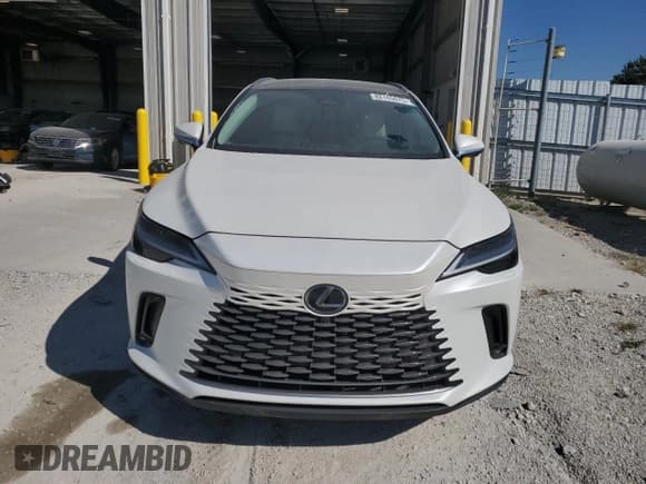 ✅ 2024 Lexus RX 350 • VIN: 2T2BAMCA2RC063276 • Lot: 82145675. Wystawiony na Copart z przebiegiem 14 349 mil. Bezpłatny archiwum sprzedaży aukcyjnych z USA i szczegółowy raport historii pojazdu na DreamBid. Zdjęcie 5.